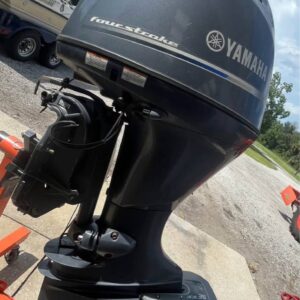 2016 Yamaha 115 Four Stroke Outboard Motor (F115 series)